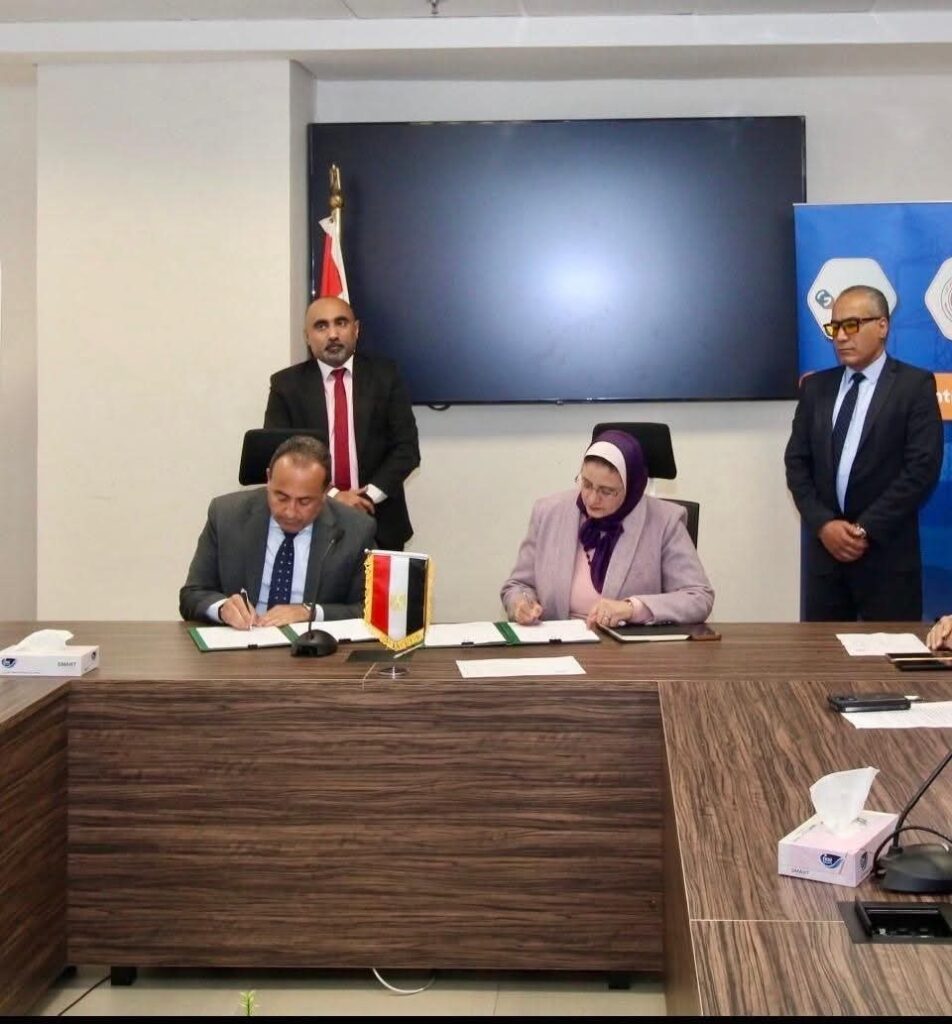 نقل الكهرباء توقّع عقدًا مع “الجمال” لتنفيذ توسعات بمحطة محولات الإسماعيلية