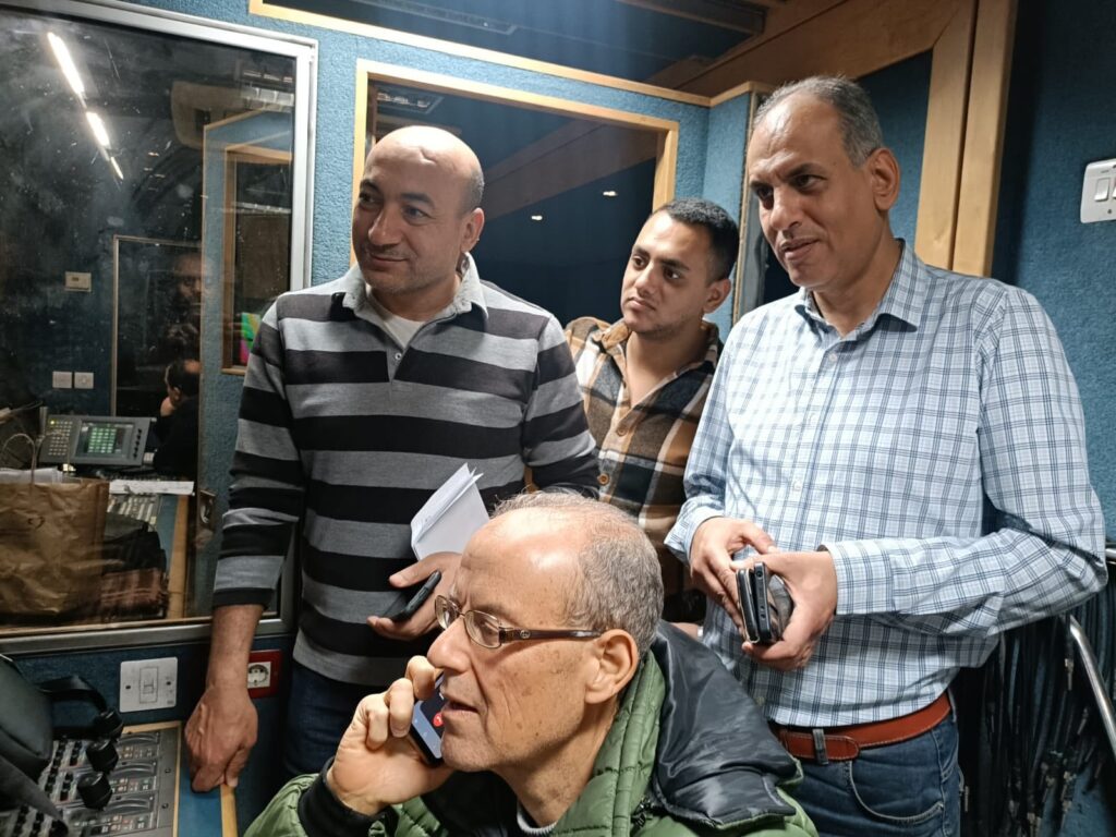 درون و22 كاميرا في قداس القيامة