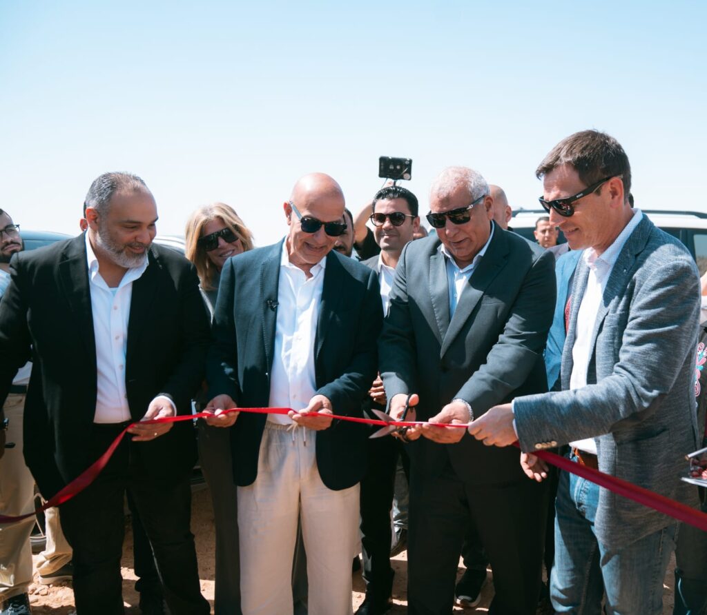 «شنايدر» و«الأهلي صبور» تطلقان مشروعًا تنمويًا مستدامًا بمطروح