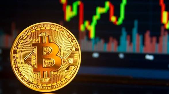 بيتكوين تقفز لأعلى مستوى في 3 أسابيع بدعم هدنة واشنطن وطهران