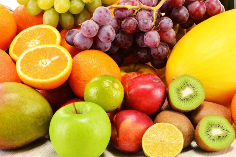 الصحة: تنوع ألوان الفواكه يوميًا يعزز المناعة ويقلل مخاطر الأمراض المزمنة