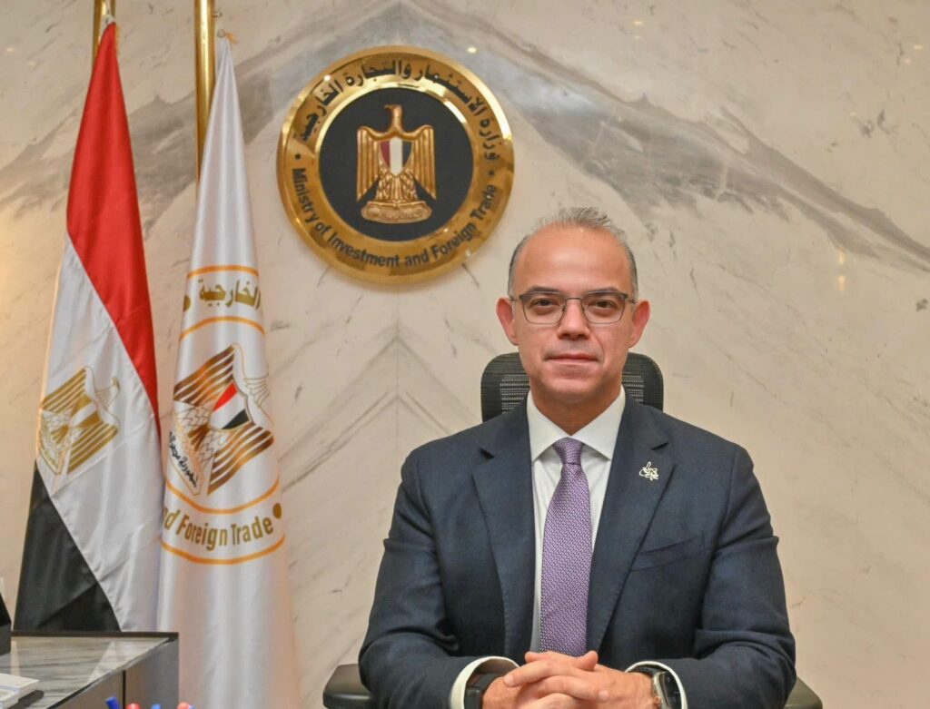 المنطقة الاستثمارية ببنها تجذب 1.1 مليار جنيه وتدعم 52 مشروعًا صناعيًا