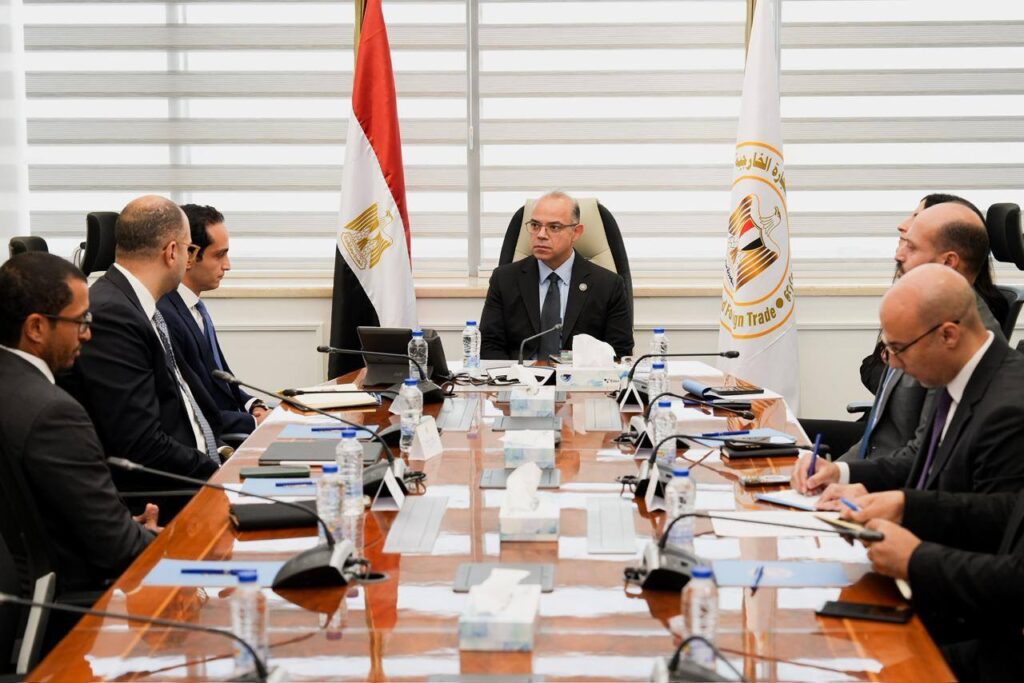 وزير الاستثمار يبحث مع DPI وEgypt Ventures خطط التوسع وضخ استثمارات جديدة