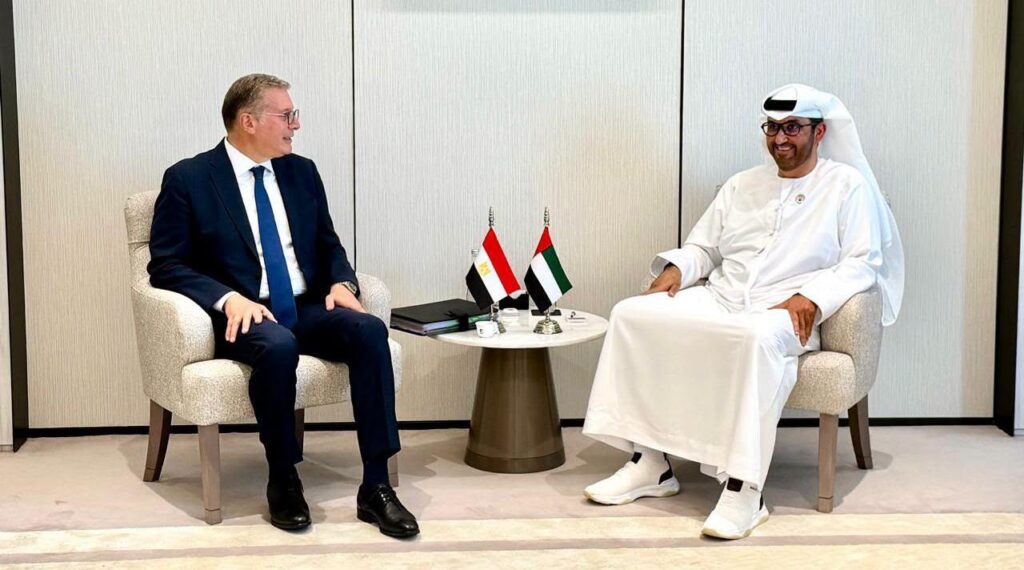 وزير البترول يبحث مع سلطان الجابر زيادة استثمارات أدنوك بقطاع الغاز