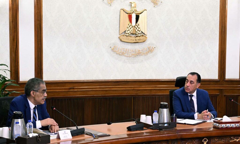 مدبولي يتابع تنفيذ تكليفات الرئيس لتطوير الإعلام المصري