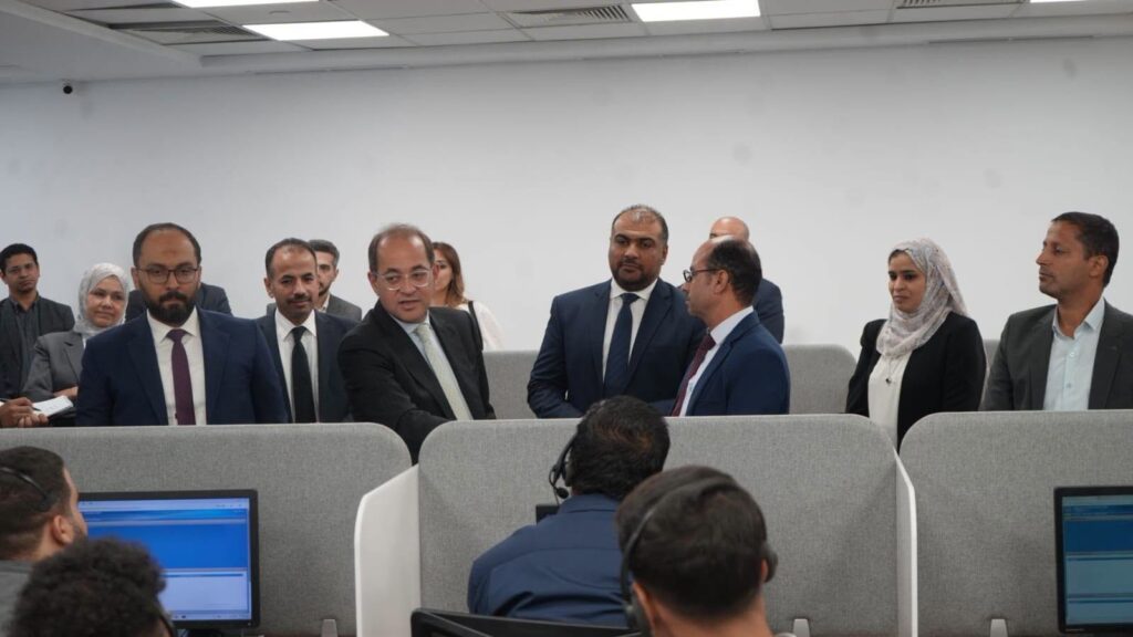 وزير المالية يوجه الضرائب العقارية وإي نابل بخدمة أفضل