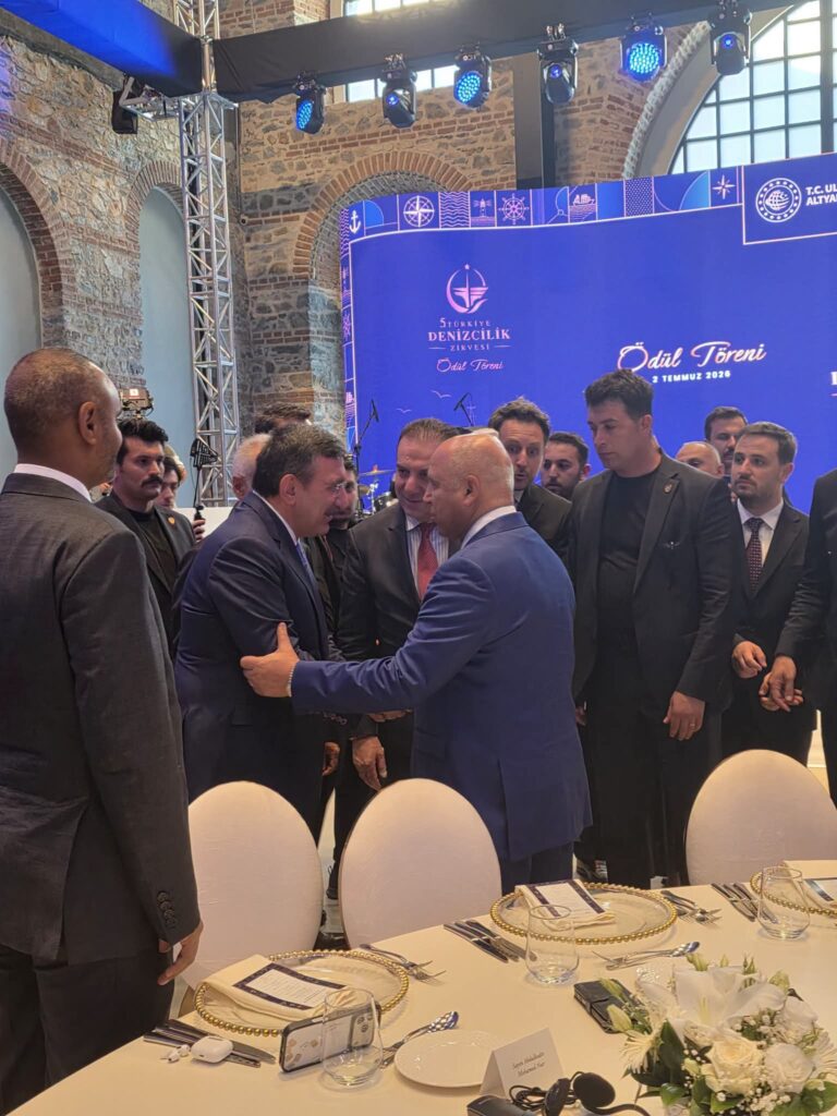 كامل الوزير يبحث مع نائب الرئيس التركي التعاون الاستراتيجي في النقل واللوجستيات